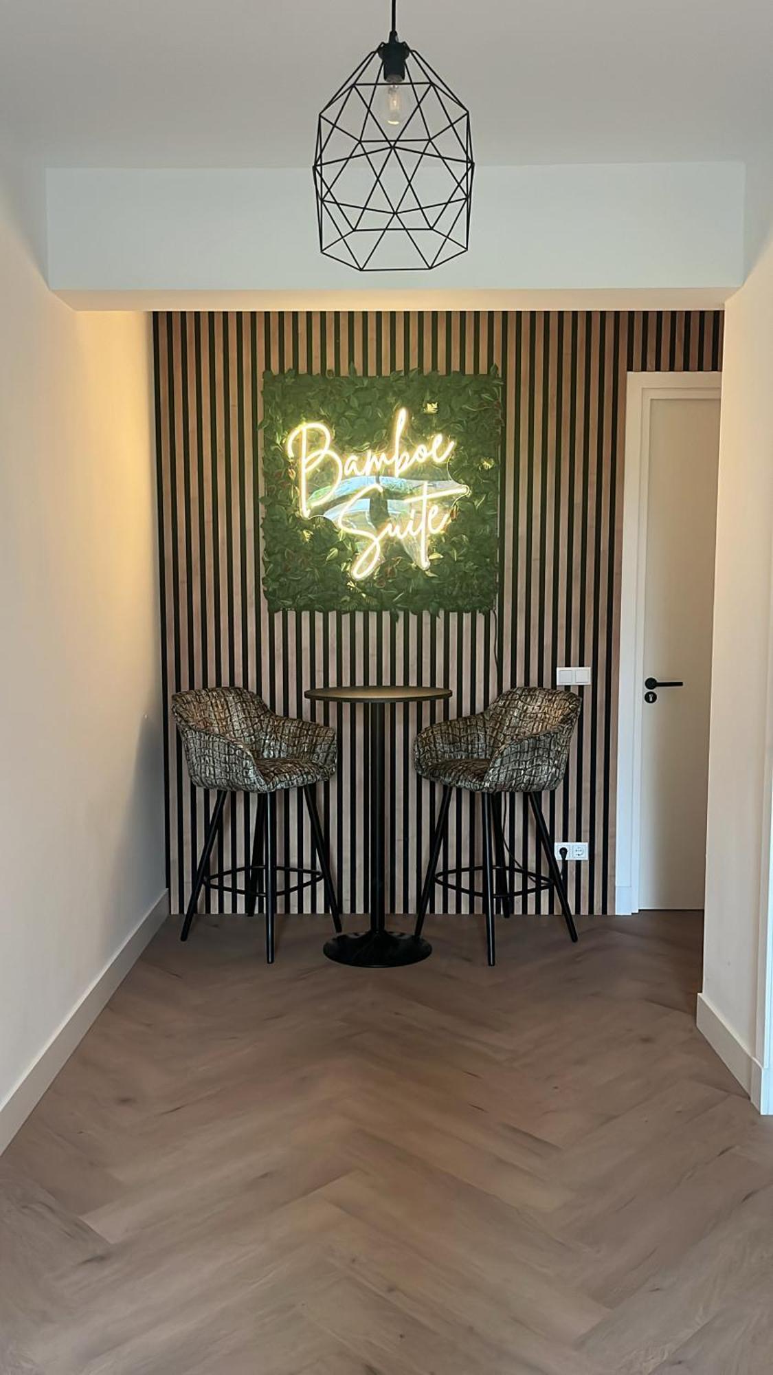 Bamboe Suite Bentveld Met Ligbad En Gratis Parkeren Extérieur photo